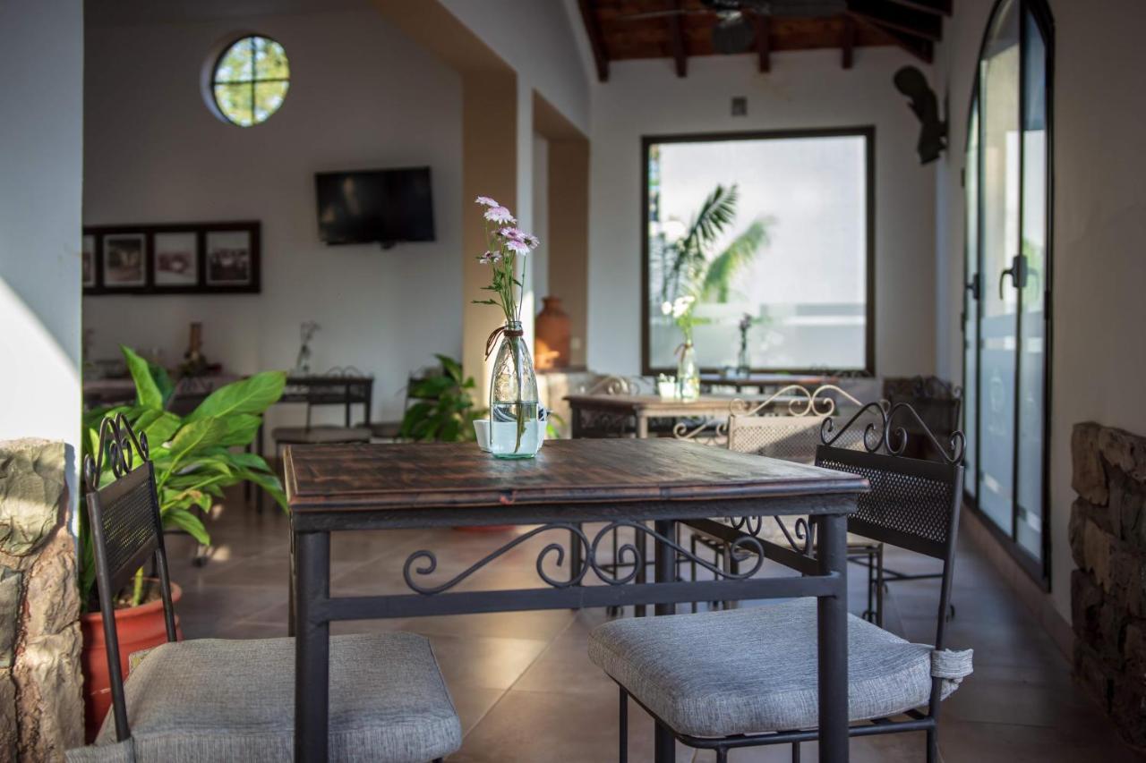 Hotel Del Ingenio Libertador General San Martín Eksteriør bilde